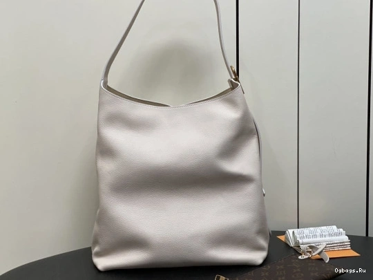 Low Hobo VUITTON LOUIS Jh-31*35*18CM Key 0516